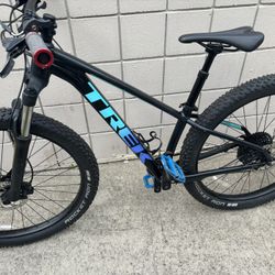 Trek Roscoe 6