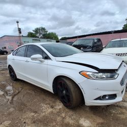 2013 Ford Fusion - Parts Only #SC4