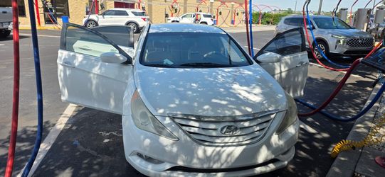 2013 HYUNDAI