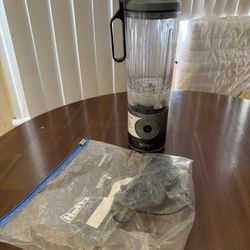 Ninja Blast 22oz Max Portable 