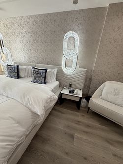 Luxury King Size Bedroom set