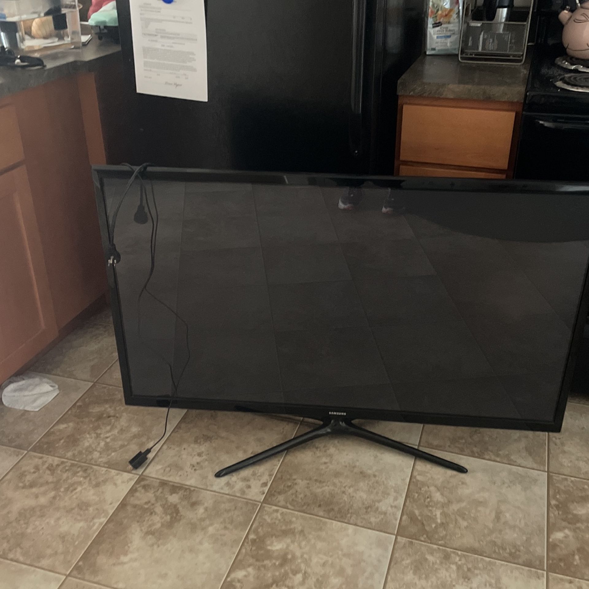 Samsung TV 46”