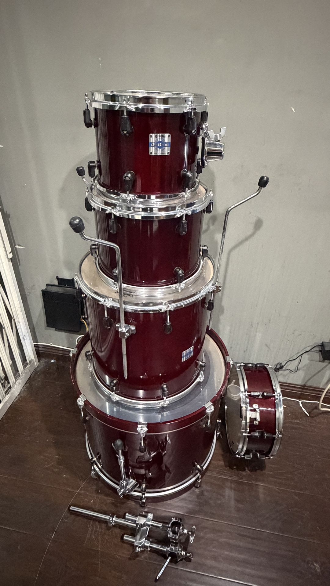 Yamaha Stage Custom Drum Set 