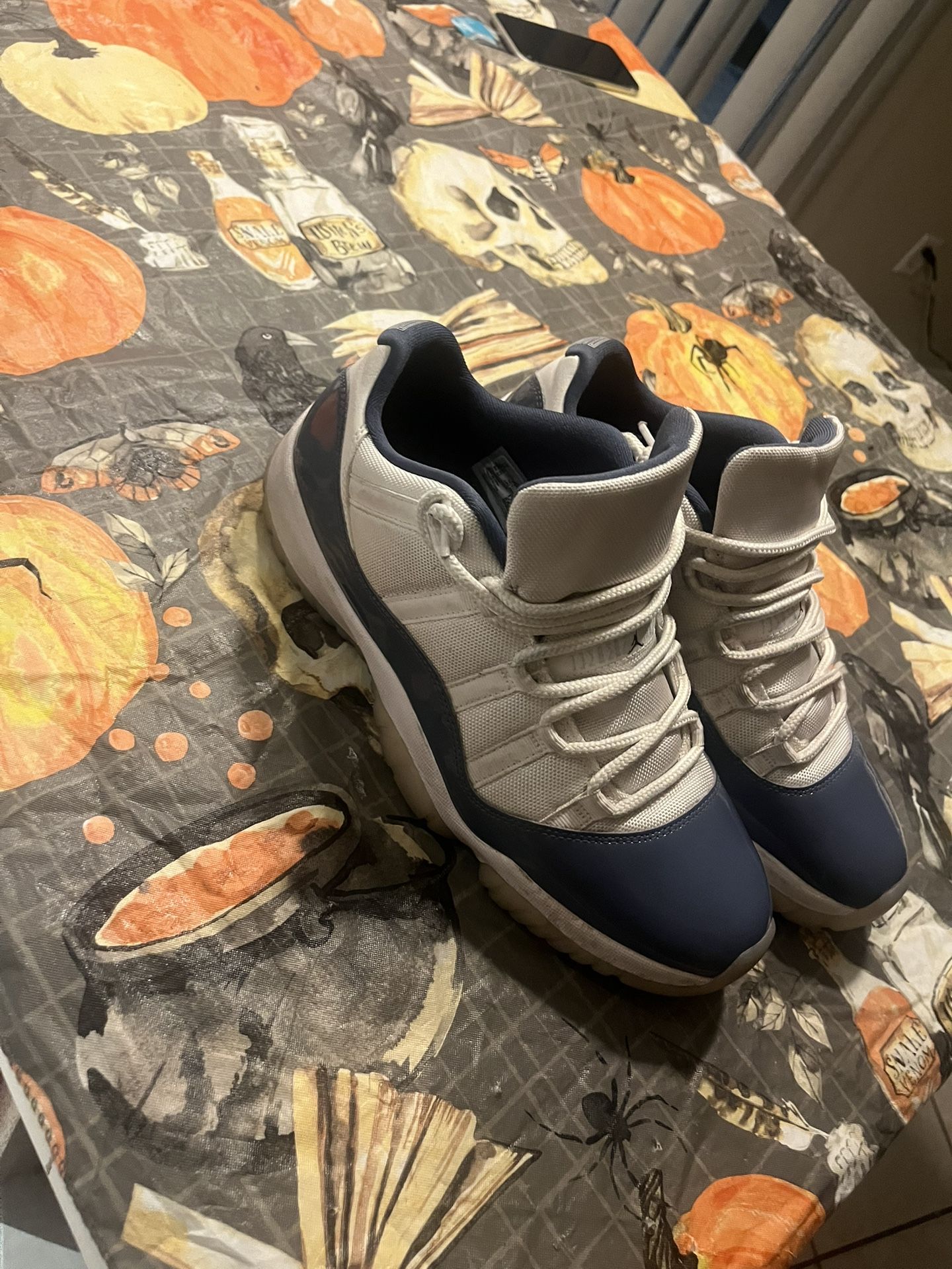 Jordan 11 blue