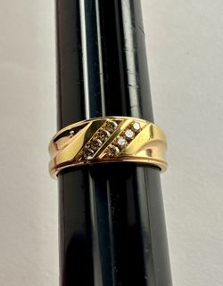 10K Gold Champagne Diamond Ring Size 10