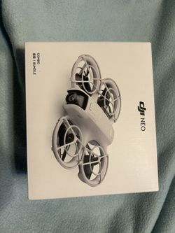 DJIa Neo Drone Combo