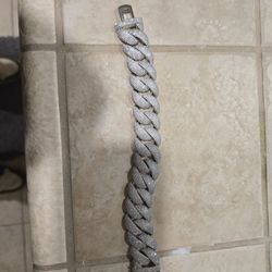 9inch  moissanite bracelet 