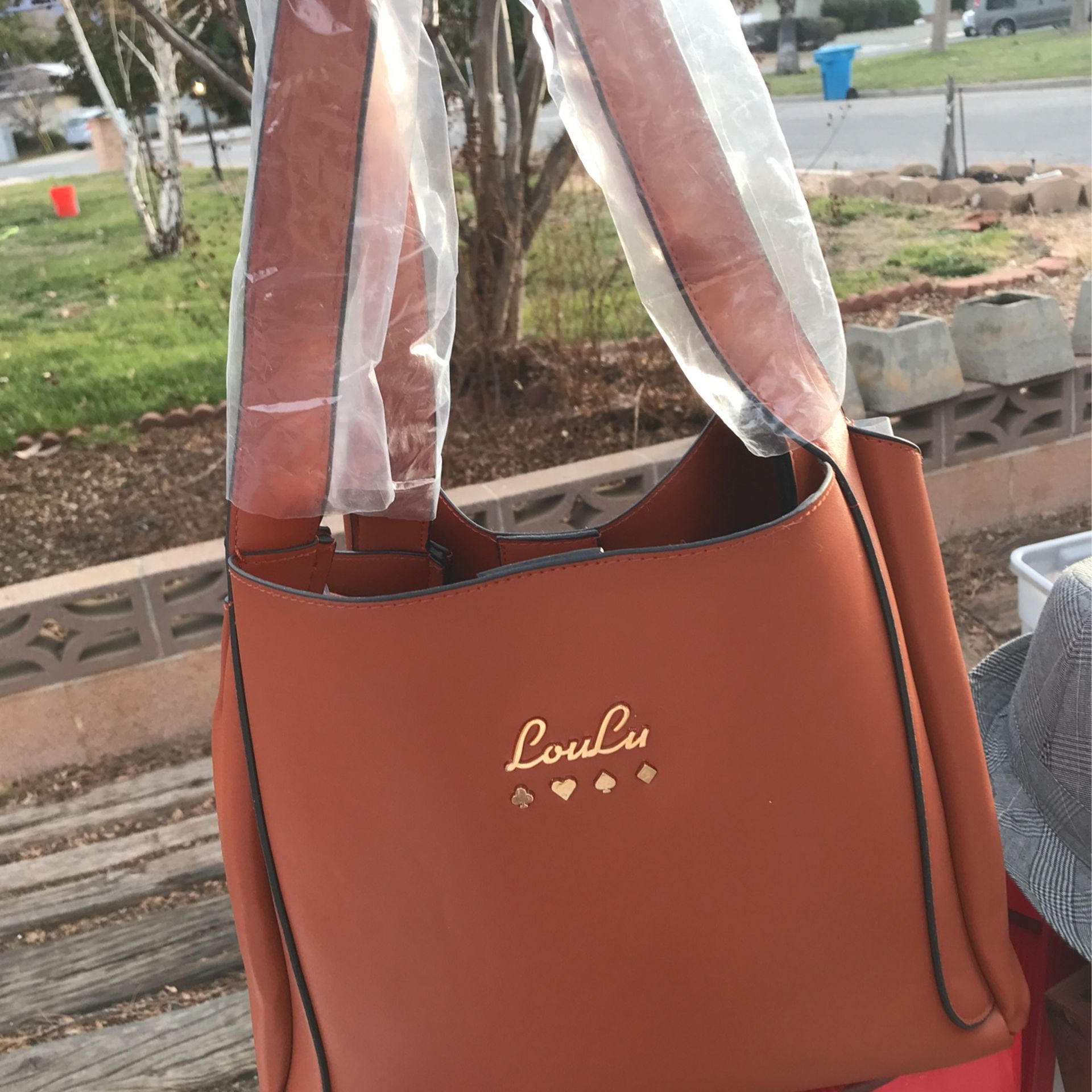 Louie Vuitton Purse Lockme Hobo for Sale in Oswego, IL - OfferUp