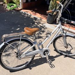 26” women’s cruiser bike