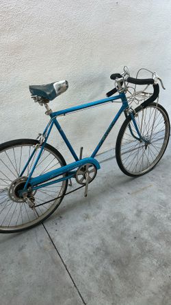 Vintage Schwinn 10 speed