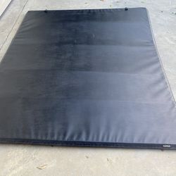 6’9” Tonneau Cover - Best Offer