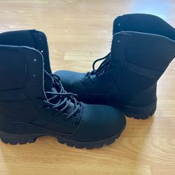 Brand New Boots For Men