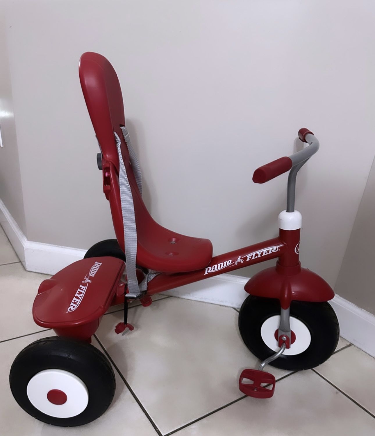 Radio flyer tricycle