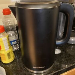 Black Electric Kettle 