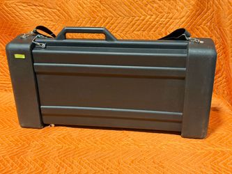 #490 Adjustable 30-47 in. Banner Stand Case with Foam Padding - Black