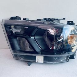 2019-2023 DODGE RAM 1500 LEFT DIVER SIDE HEADLIGHT HALOGEN OEM 