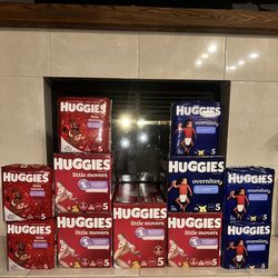 huggies size 5 bundle $175 (south sac)