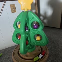 Step2 Christmas Tree 