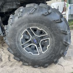 4/156 Polaris Take Offs 30x12x12