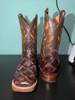 Boy cowboy boots