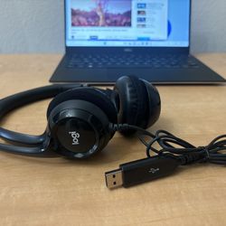 Great Sound USB Wired Logi Headphones. $8-$15