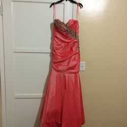 Vestido color coral