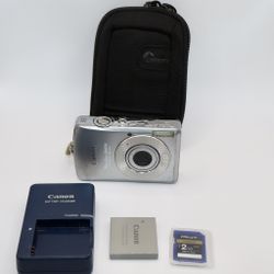 Canon PowerShot SD630 6.0MP Digital ELPH Camera - TESTED w/ Charger, SD Card etc