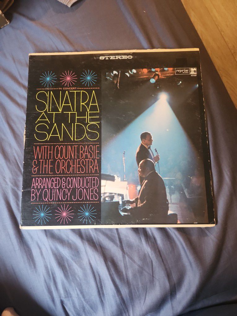 Frank Sinatra - Sinatra At The Sands - / Capitol Vinyl LP Record / Come Fly With Me/ I've Got A Crush On You / Under My Skin / Live Album