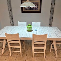 Table Set And 6 Chairs 