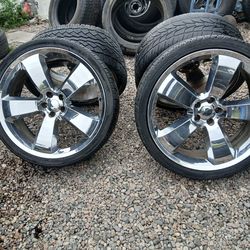 RIMS 265/35R22...5 LUGS BOLT PATTERS 5X115..5X114.3..5X4.5