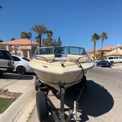 1989  19 Ft  SEA RAY inboard 340 Hp  mercury
