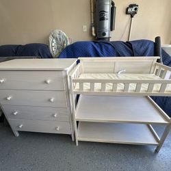 Baby Changing Table & 4 Drawer Dresser