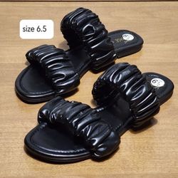 NEW - Chase + Chloe, Scrunched Strap Sandals, Size 6.5 