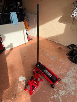 Craftsman Floor Jack with Jack Stands