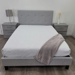 Bed with Mattress and 2 Nightstands ⚜️ Cama con Colchón y 2 Mesitas de Noche 