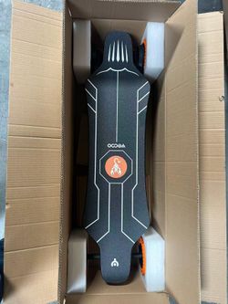 Electric skateboard
