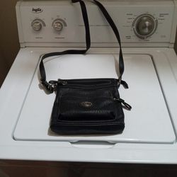 Black Leather CL America Purse