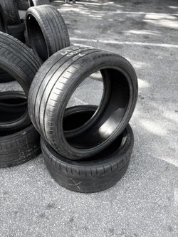 Michelin Pilot Super Sport ZP - 285/30ZR20