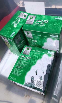3 NEW BOXES OF 200 LED CHRISTMAS DOME LIGHTS