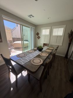 Cabalynn Expandable Dining Table