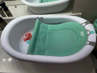 FridaBaby BathTub