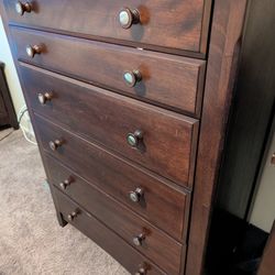 Dresser Set