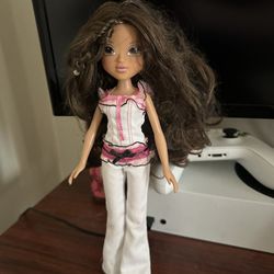 Moxie Girl Doll