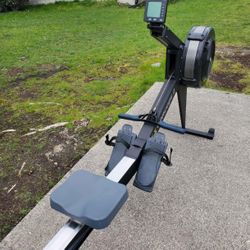 Concept2-Rowing-Machine-Model E