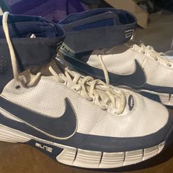 Nike Elite Size 14