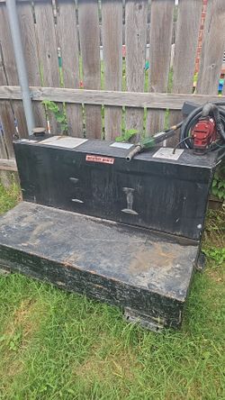 85 Glns Diesel Tank & Pump