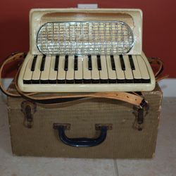 Vintage  Montanari Youth Accordion 