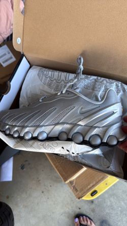 Nike airmax DN8 silver