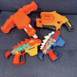 Nerf Blaster Bundle • DinoSquad, Minecraft & Doomlands (4 Blasters)