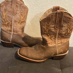 Size 9.5-10